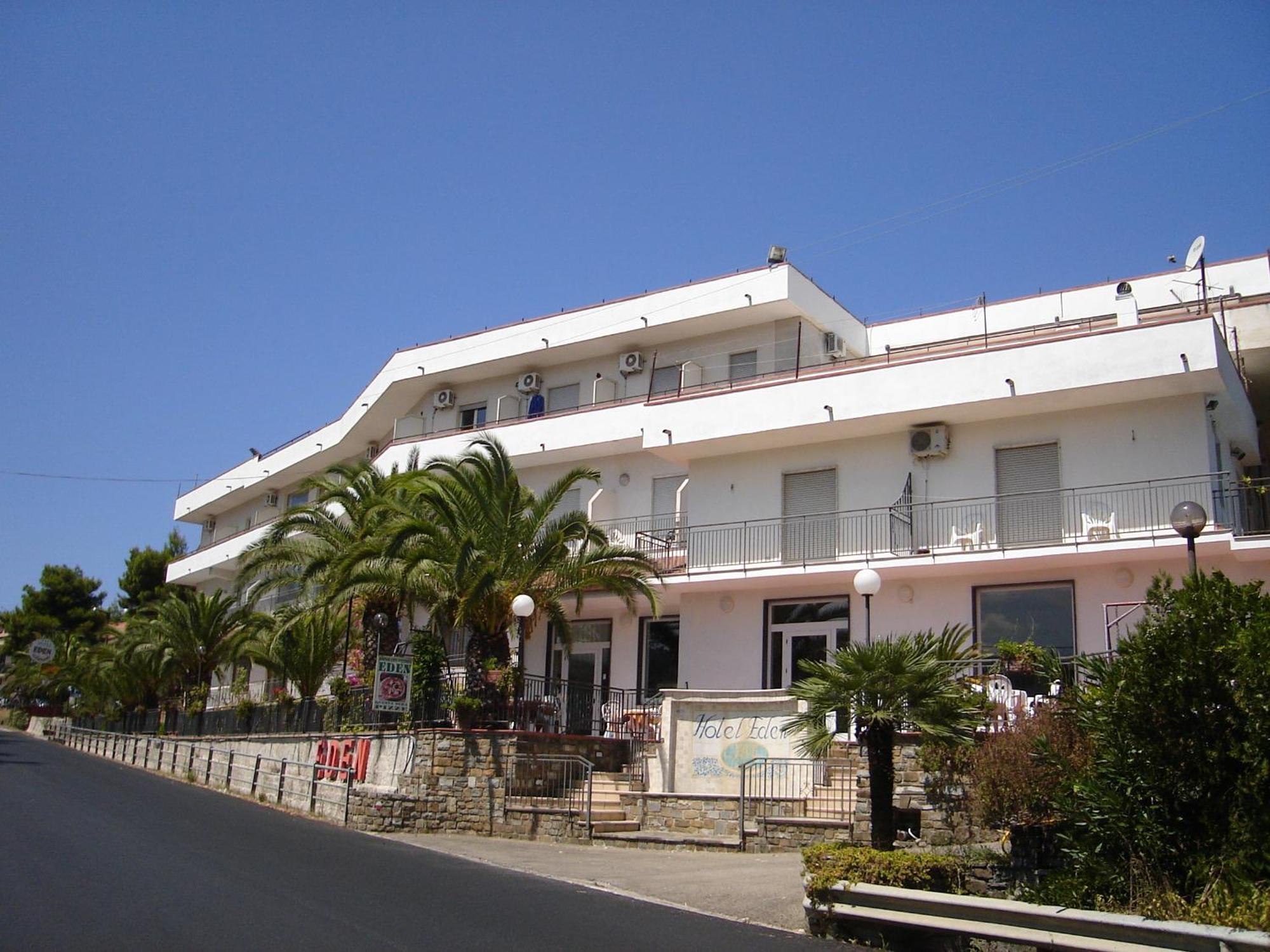Hotel Eden Perdifumo Exterior foto